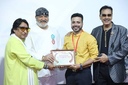 साउथ ऐक्टर धनुष राशिंकर का जावेद अली द्वारा गाया हिन्दी म्युज़िक वीडियो टी सीरीज से रिलीज