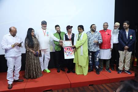Dr  Krishna Chouhan Organized A Grand “Bollywood Legend Film Festival”, Film Personalities Were Present