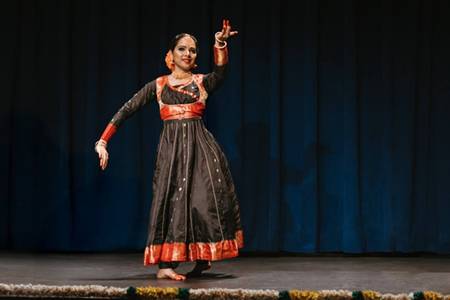 Indian Classical Ace Kathak Dancer  NEEHARIKA TUMMALA Her Recent Performance In Manhattan , New York  Was Highly Appreciated By Audience & Media