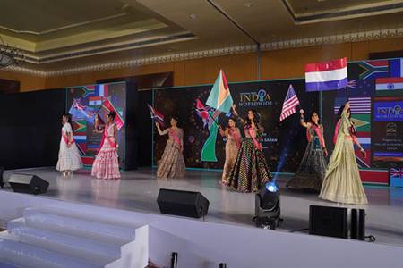 Sandip Soparrkar Choreographs The Grand Finale Of Miss India Worldwide 2025